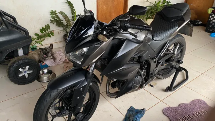Kawasaki z300 16.000