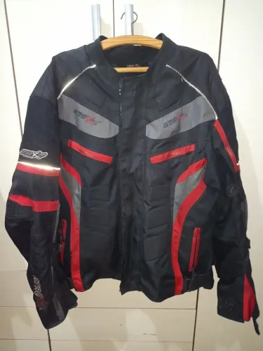 Vendo jaqueta motociclista da marca Atrox