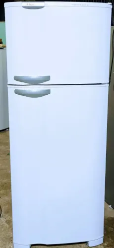 Geladeira duplex Electrolux 346 l