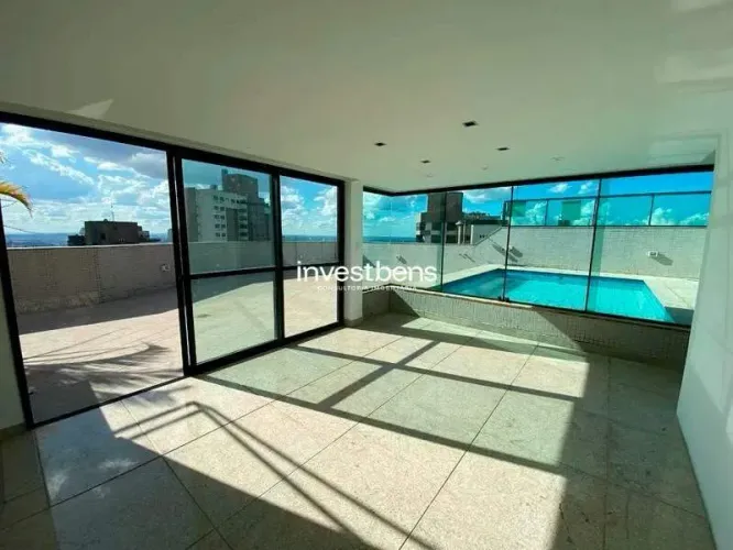 Cobertura de aproximadamente 345m² à venda 5 quartos, 3 suítes, 4 vagas Belvedere