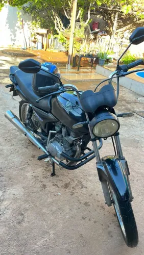 Moto ronda 150