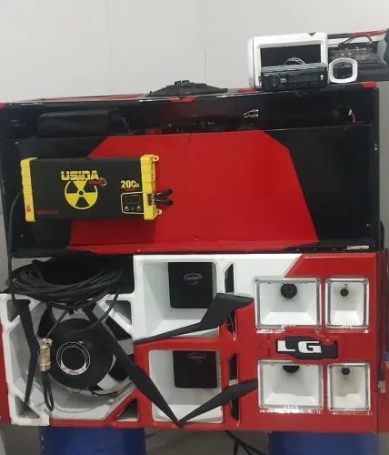 VENDO UM SOM AUTOMOTIVO COMPLETO IDEAL PARA PICAPES 