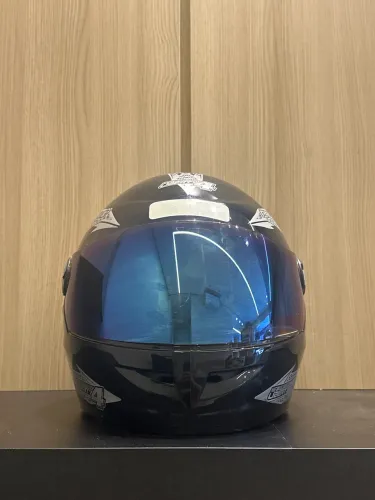 Capacete de moto infantil