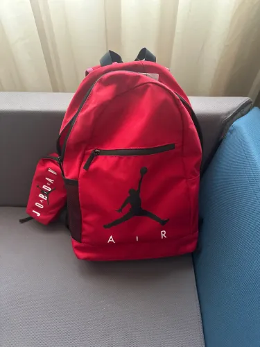 Mochila Nike Jordan vermelha nova