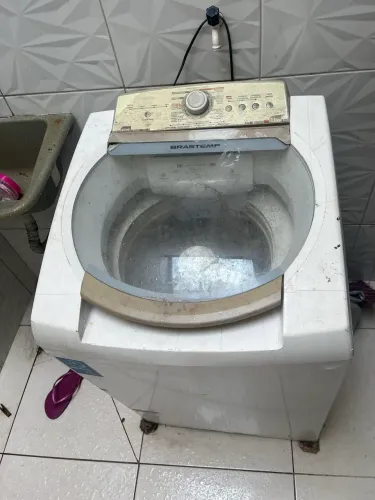 Máquina de lavar c/defeito ACEITO OFERTA 