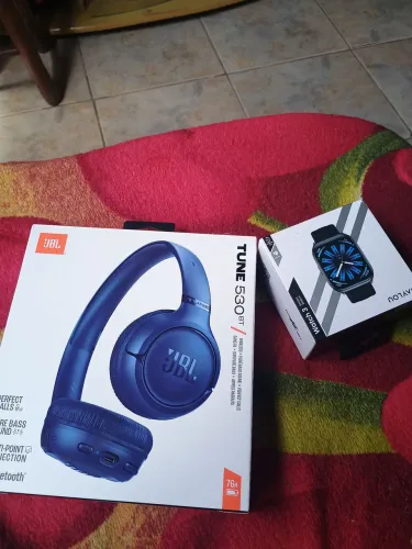 VENDO OU TROCO - JBL TUNE 530BT + SMARTWATCH