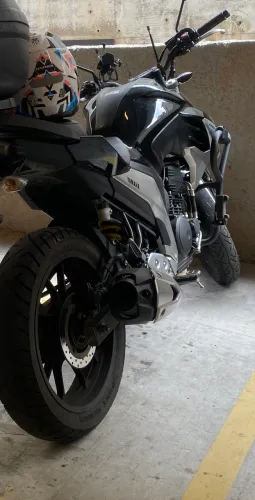 Yamaha Fazer FZ25 2021 - Preta | Excelente estado