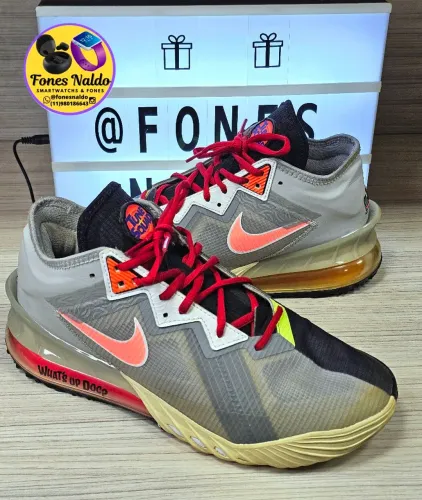 Nike LeBron 18 Low Space Jam Pernalonga x Marvin 