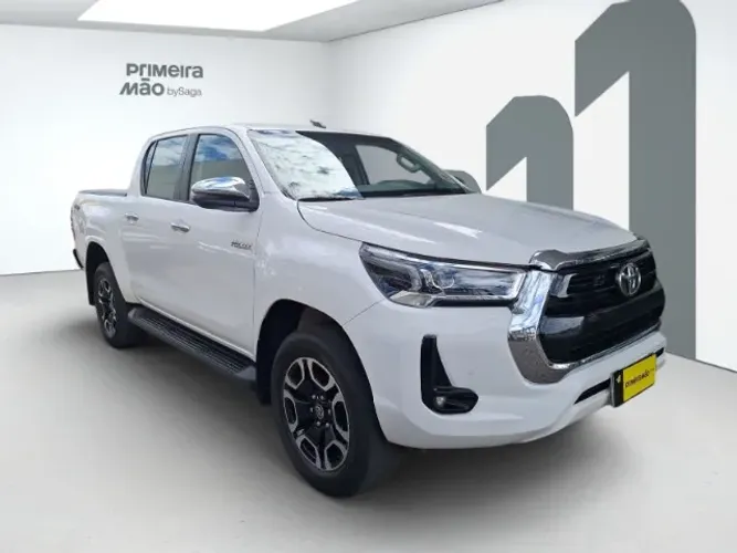 Toyota Hilux CD SRV 4X4 2.8 TDI Diesel Aut. 2025