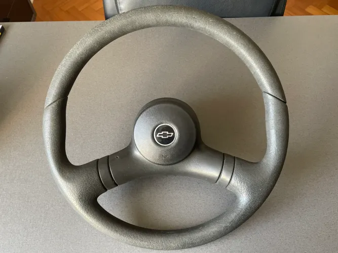 Volante original do corsa