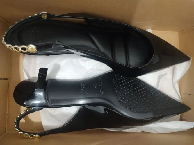 Scarpin preto NOVO NUNCA USADO 
