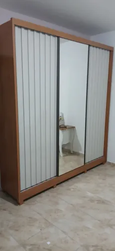 Desmontagem e montagem de móveis