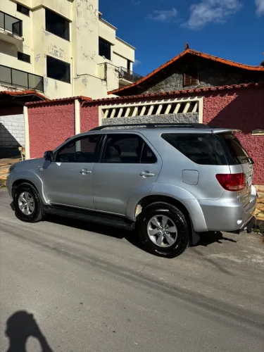 Toyota Hilux SW4 SRV D4-d 4X4 3.0 TDI Dies. AUT 2007