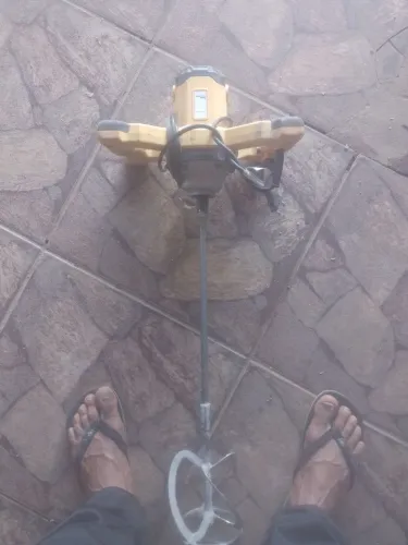 Batedor misturador argamassa