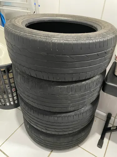 4 Pneus aro 16 