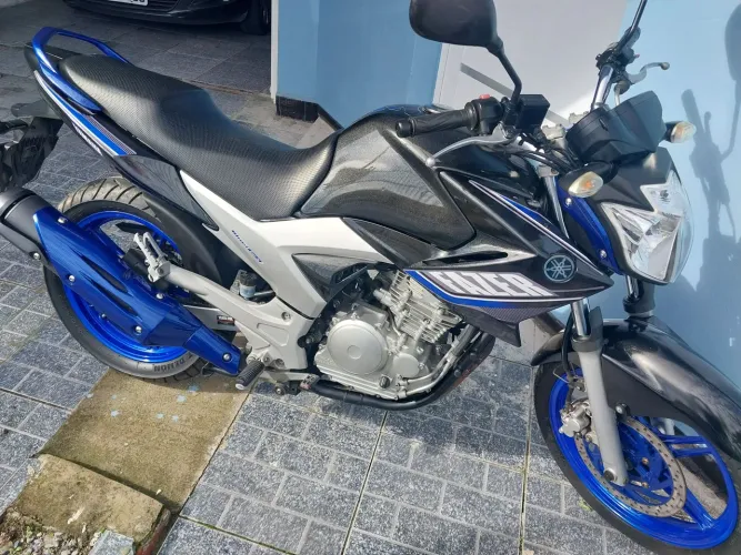 Fazer 250cc 2014