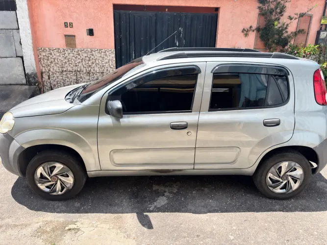 Fiat Uno Vivace/rua 1.0 EVO Fire Flex 8V 5P 2011