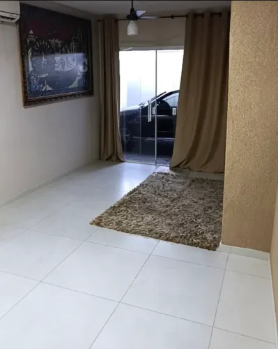 VENDO CASA NA SACRAMENTA+