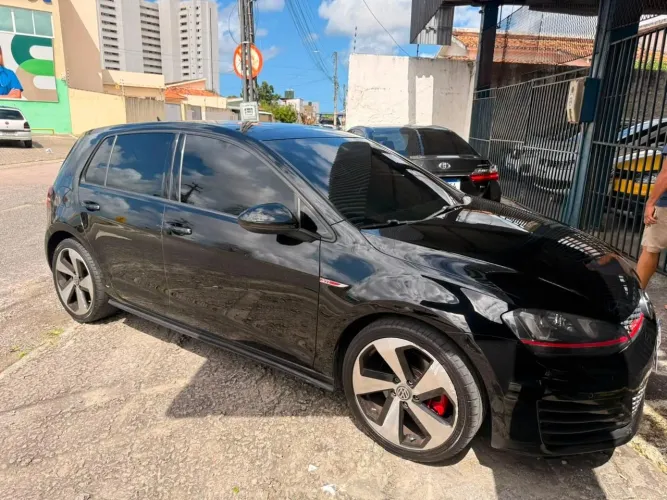 Volkswagen Golf GTI 2.0 TSI 220cv Aut. 2015