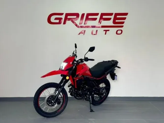 SHINERAY SHI 175S EFI ? 175CC
