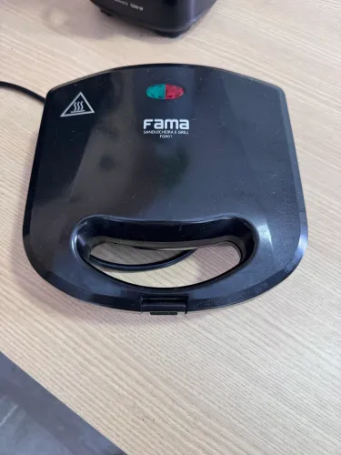 Sanduicheira e grill fgr01 fama