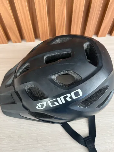 Capacete Giro TAM. P