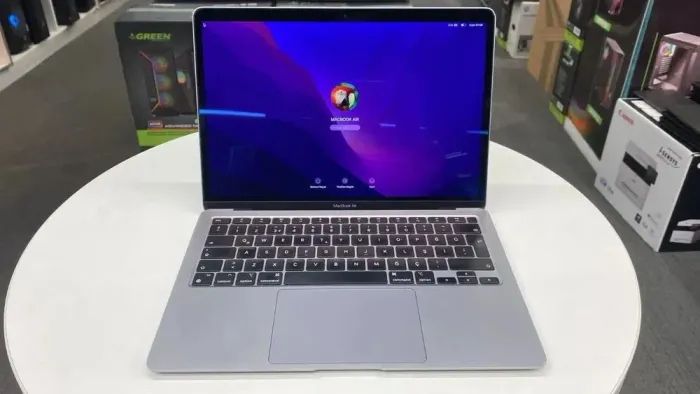Macbook Air M1 13" 256/8GB Bateria 87% 347 Ciclos Oportunidade Loja Fisica
