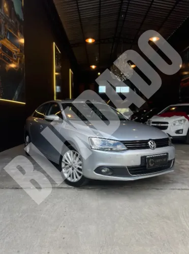 Volkswagen Jetta Highline 2.0 TSI 16V 4P Tiptronic 2013