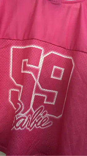 Camisa estilo Jersey da Barbie número 59