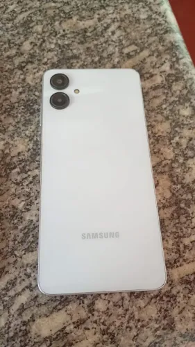 Samsung A06 128G