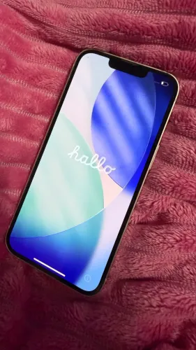 iPhone 13