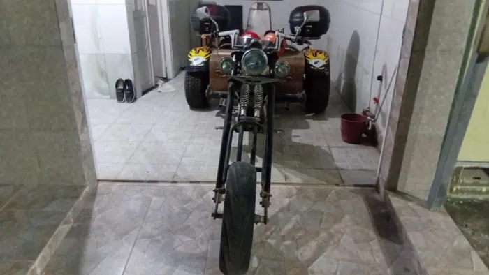 TRICICLO MOTOR AP 1.6 2015