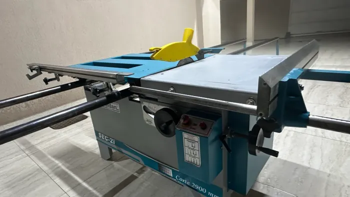 Esquadrejadeira Baldan Sec 2i