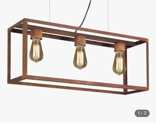 Lustre semi novo