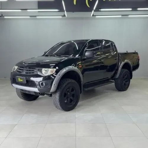 Mitsubishi L200 Triton HPE 3.2 CD TB Int.diesel MEC 2013