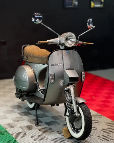 Vespa 1987 impecável 