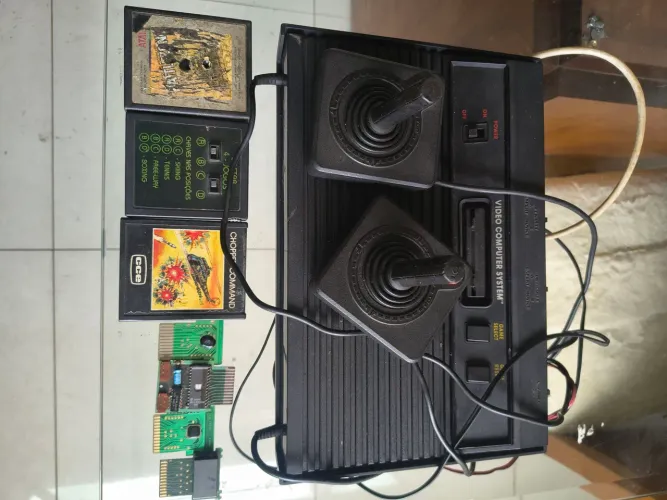 ATARI COM JOGOS ORIGINAIS ....499.00