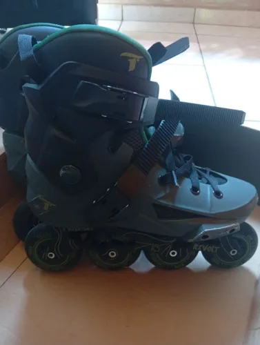 Patins traxart revolt 40/41