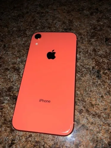 iPhone XR Coral (Laranja) Seminovo - Impecável