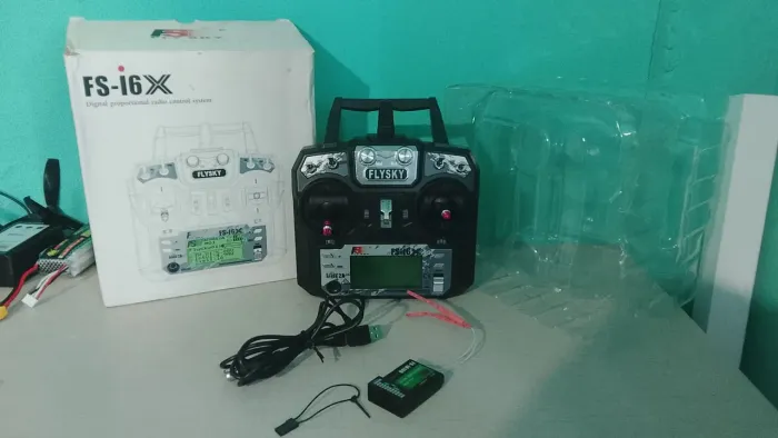 Rádio controle flysky fs-i6x