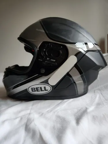 Capacete BELL Pro Star