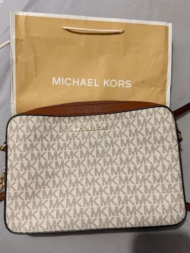 Bolsa MK