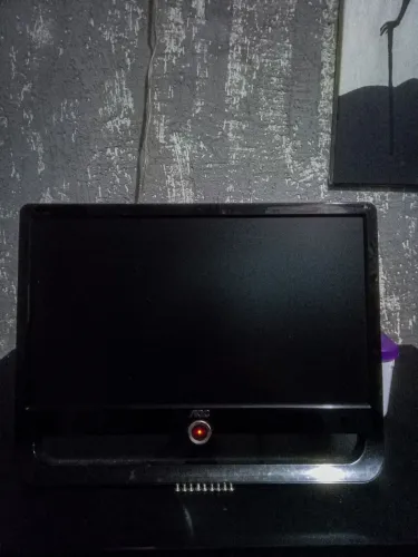 MONITOR AOC