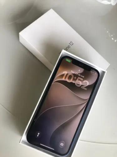 iPhone 12