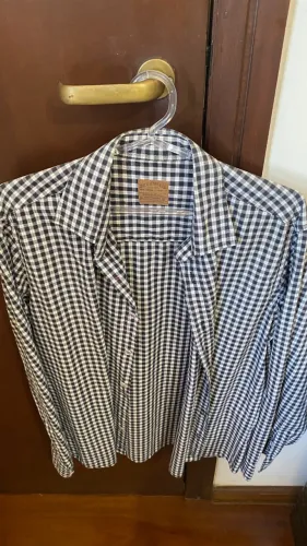Index Jeans e British Colony. Camisas Originais.