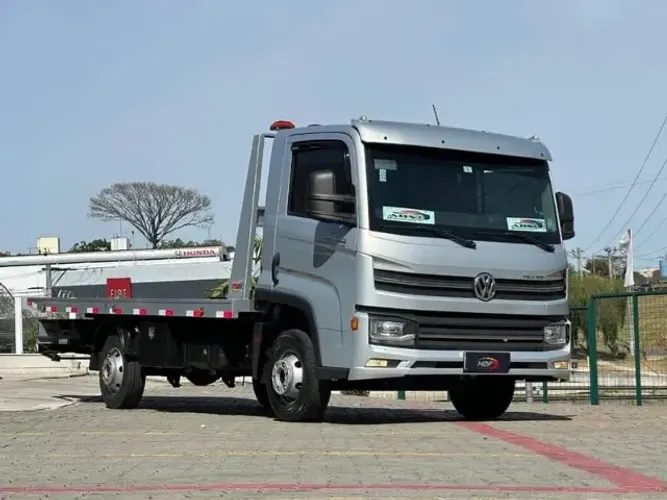 VW/EXPRESS DRC 4X2 - PLATAFORMA E ASA DELTA TMA 5,0 C x 2,2 L x 2,6 A
