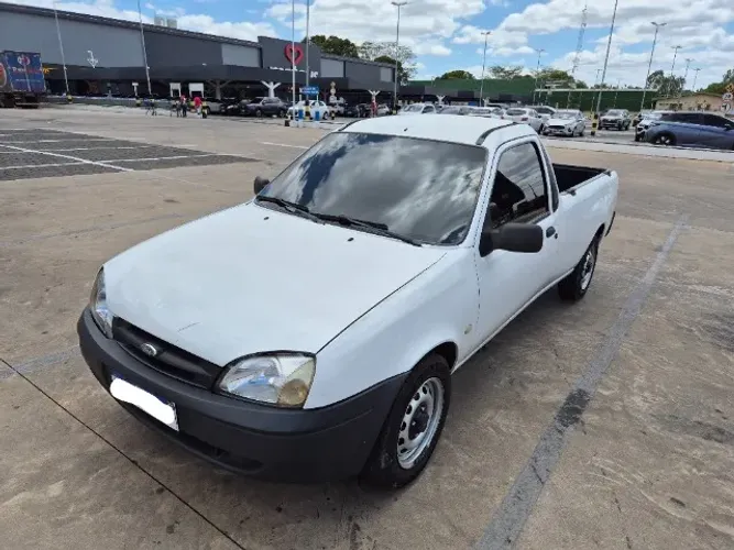 Ford Courier 1.6 L/ 1.6 Flex 2012