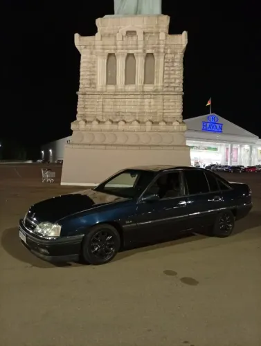 Chevrolet Omega GLS 2.2 / 2.0 (álcool) 1993