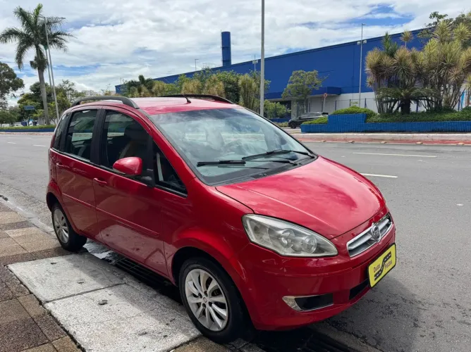 Fiat Idea Attractive 1.4 Fire Flex 8V 5P 2014