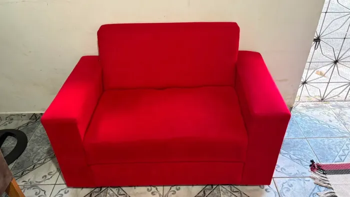 Vende-se sofá